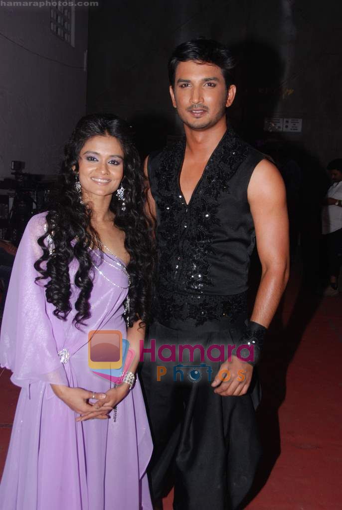 Sushant Singh Rajput at Jhalakh Dikhla Ja on location in Filmistan on 4th March 2011 