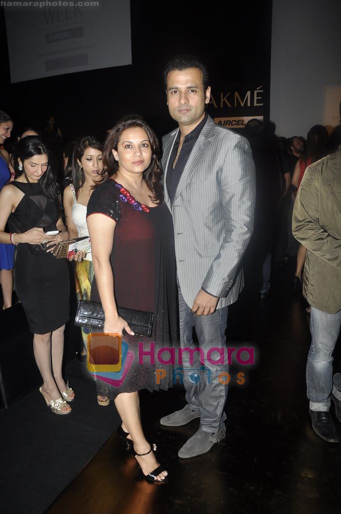 Rohit Roy at Anita Dongre show at Lakme Fashion Week 2011 Day 3 in Grand Hyatt, Mumbai on 13th March 2011 