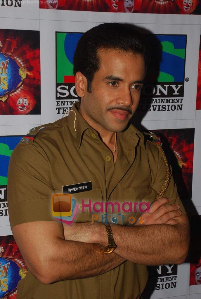 Tusshar Kapoor on the sets of Comedy Circus in Mohan Studios on 14th March 2011 