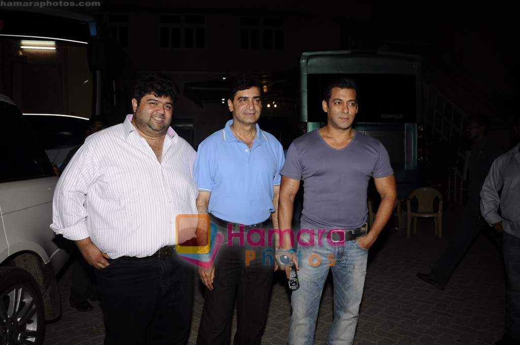 Salman Khan, Indra Kumar snapped at Mehboob Studios in Bandra on 23rd March 2011 