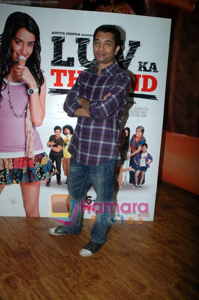 Shraddha Kapoor promotes Luv ka The End film in Yashraj Films on 1st April 2011 