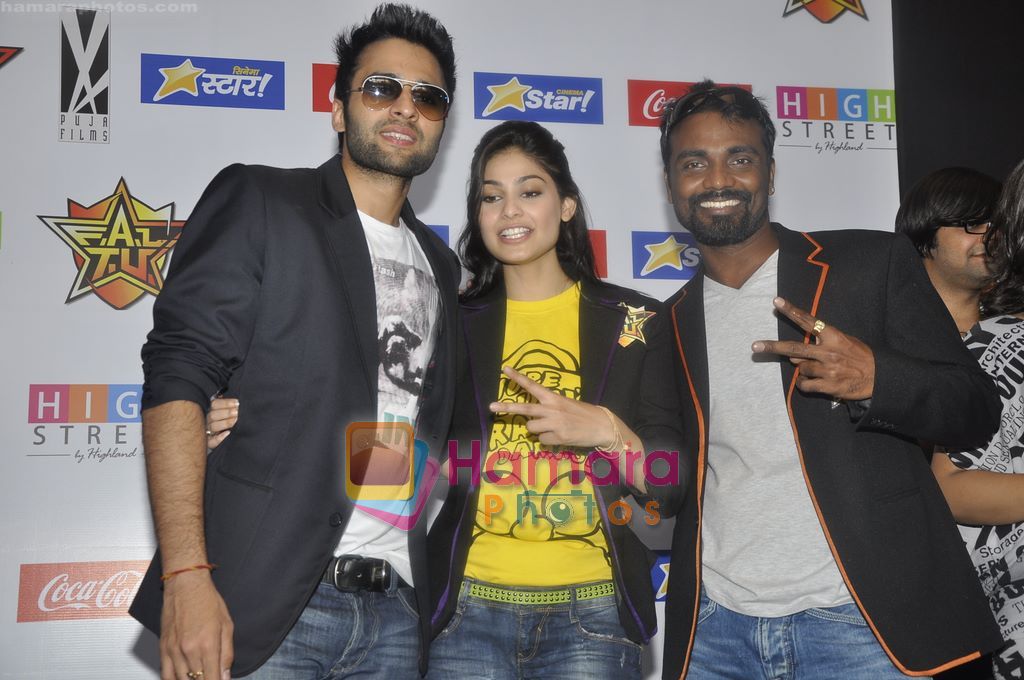 Jacky Bhagnani, Pooja Gupta, Remo D Souza promote Faltu at Cinema star in Thane, Mumbai on 1st April 2011 