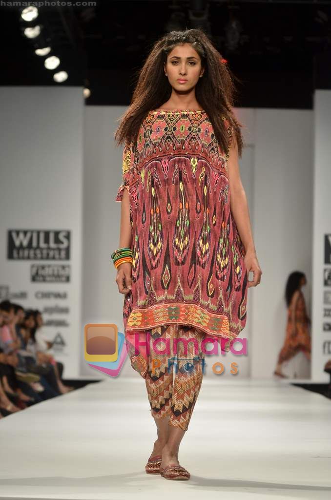 Model walks the ramp for Tanvi Kedia show on Wills Lifestyle India Fashion Week 2011 - Day 3 in Delhi on 8th April 2011 