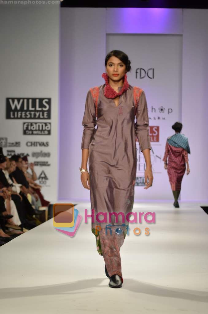 Model walks the ramp for Small Shop show on Wills Lifestyle India Fashion Week 2011 - Day 3 in Delhi on 8th April 2011 