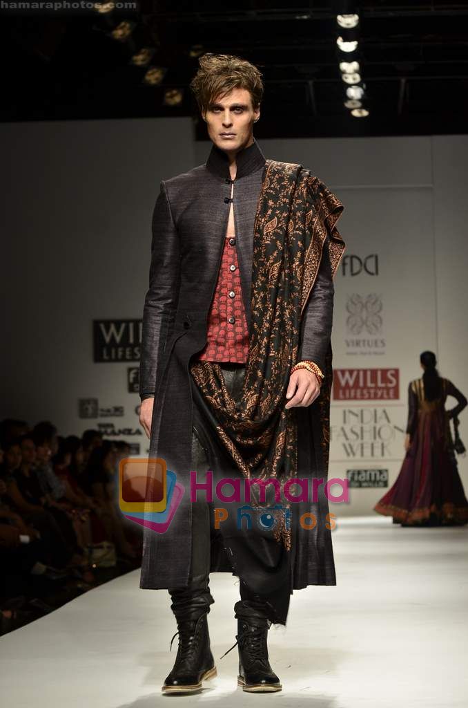 Model walks the ramp for virtues show on Wills Lifestyle India Fashion Week 2011 � Day 4 in Delhi on 9th April 2011 