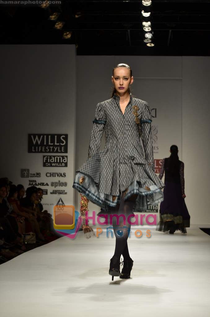 Model walks the ramp for virtues show on Wills Lifestyle India Fashion Week 2011-Day 4 in Delhi on 9th April 2011 