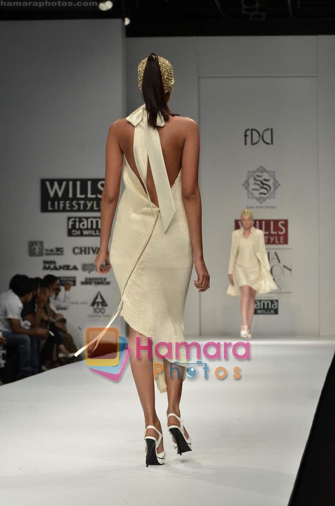 Model walks the ramp for Sonia Sarin Designs show on Wills Lifestyle India Fashion Week 2011-Day 4 in Delhi on 9th April 2011 