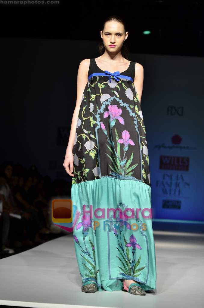 Model walks the ramp for Anupama Dayal show on Wills Lifestyle India Fashion Week 2011-Day 4 in Delhi on 9th April 2011 