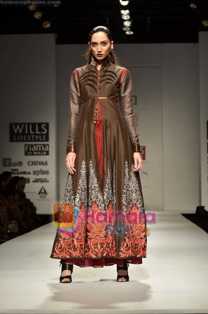 Model walks the ramp for virtues show on Wills Lifestyle India Fashion Week 2011-Day 4 in Delhi on 9th April 2011