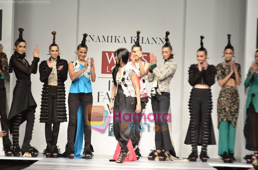 Model walks the ramp for Anamika Khanna show on Wills Lifestyle India Fashion Week 2011-Day 4 in Delhi on 9th April 2011