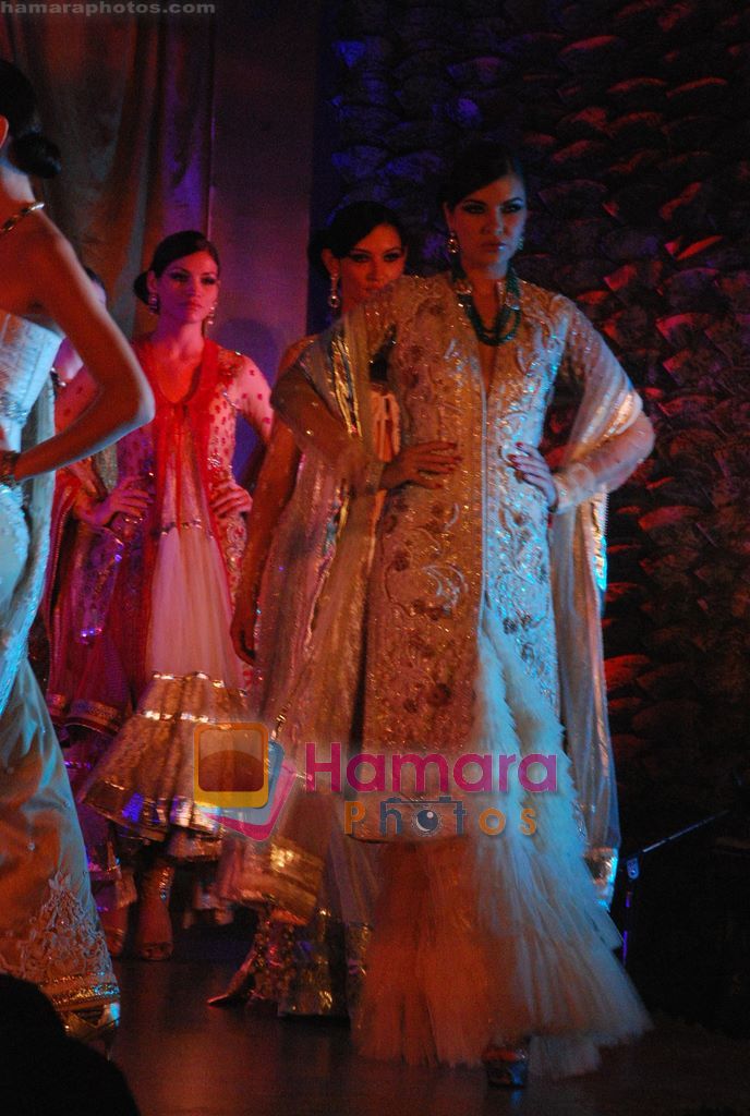 at Shane-Falguni show at Shehnaai 2011 in J W marriott, Juhu, Mumbai on 9th April 2011 