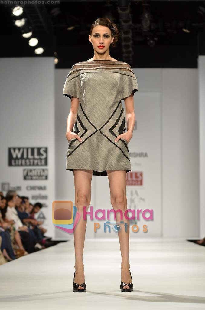 Model walks the ramp for Rahul Reddy show on Wills Lifestyle India Fashion Week 2011-Day 5 in Delhi on 10th April 2011 