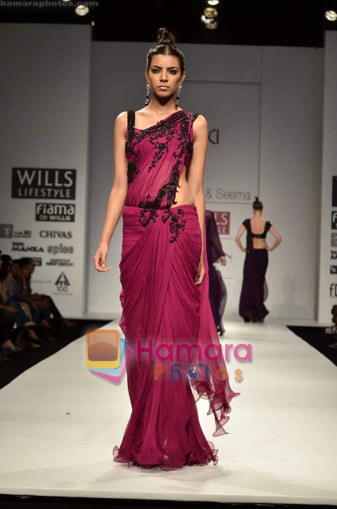 Model walks the ramp for Swapan and Seema show on Wills Lifestyle India Fashion Week 2011-Day 5 in Delhi on 10th April 2011 