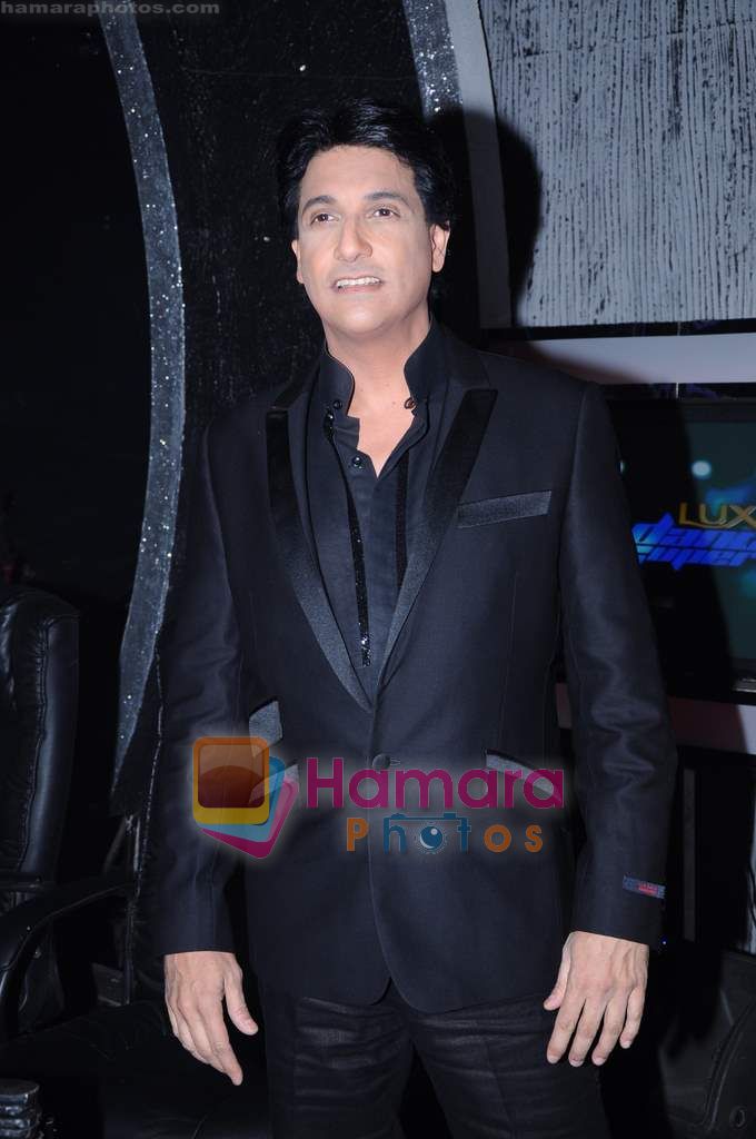 Shiamak Dawar at Zee TV Dance Ke Superstars on 12th April 2011 