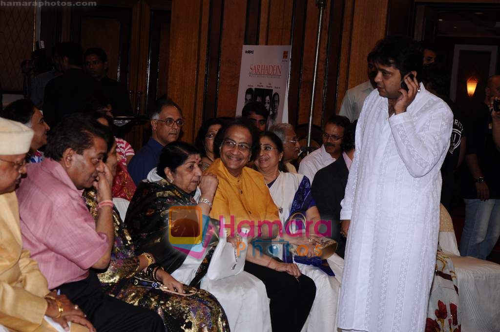 Lata Mangeshkar at the Music Launch of Sarhadein by Sa Re Ga Ma and Radiocity in Taj Land's End, Mumbai on 12th April 2011 