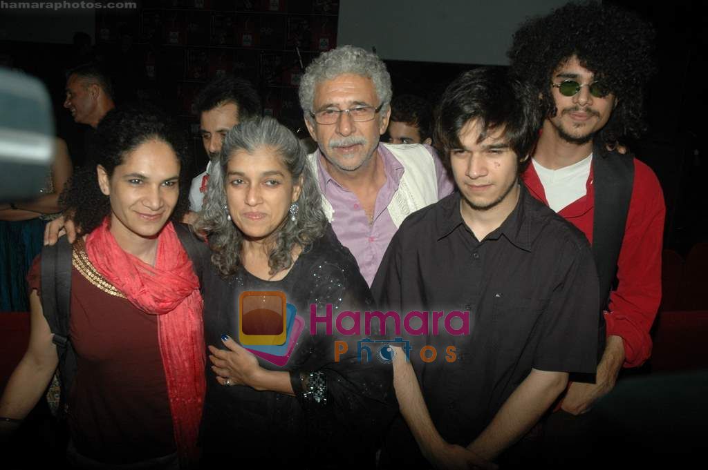 Ratna Pathak, Naseruddin Shah, Vivaan Shah, Imaad Shah at 404 Music Launch in PVR, Juhu, Mumbai on 15th April 2011 