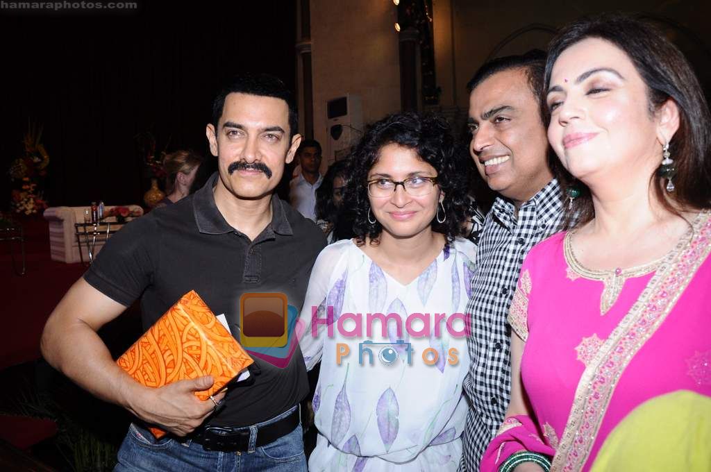 Aamir Khan, Kiran Rao, Mukesh Ambani, Nita Ambani at the Dr. Firuza Parikh's book Launch - A Complete Guide to becoming pregnant on 16th April 2011 