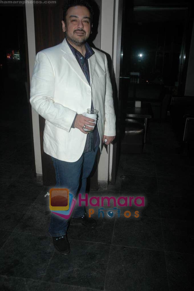 Adnan Sami at Sunidhi's bash for Enrique track in Vie Lounge on 18th April 2011 