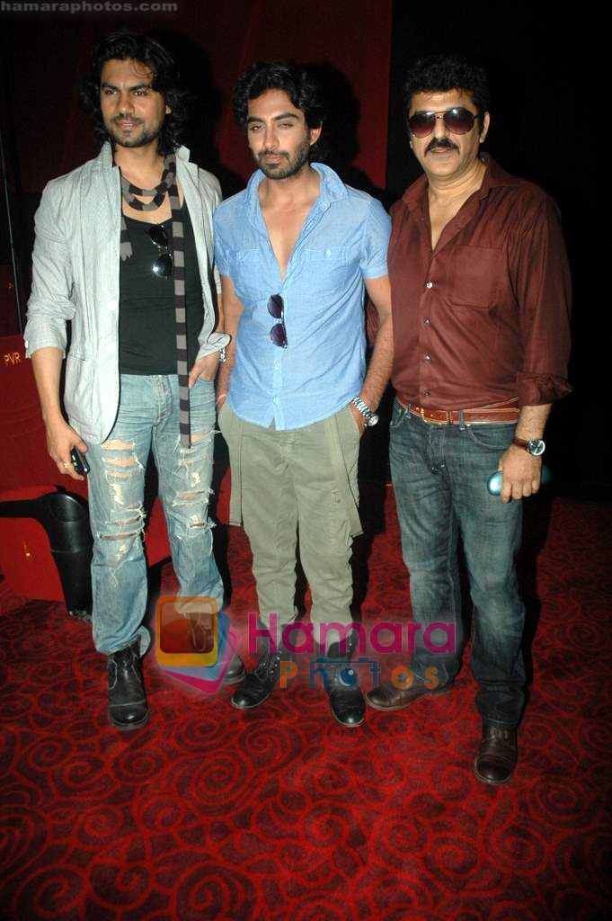 Gaurav Chopra, Rohit Khurana, Rajesh Khattar at Men Will Be Men film press meet in PVR on 20th April 2011 