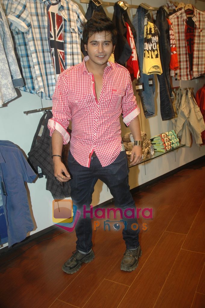 Aditya Singh Rajput at provogue store launch  in Infinity Mall, Mumbai on 26th April 2011 