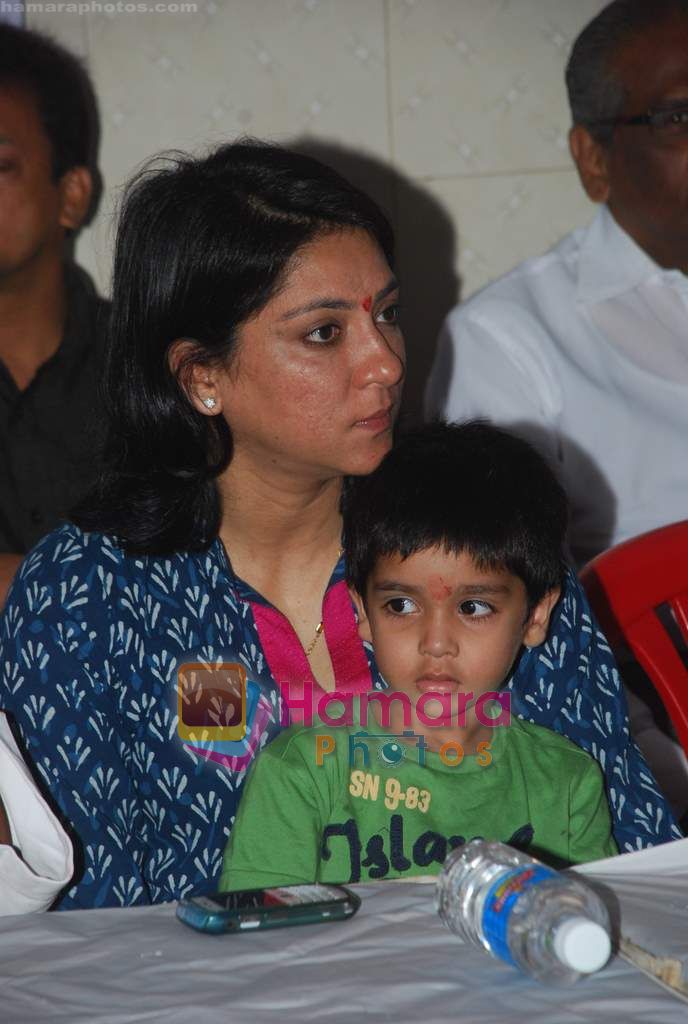 Priya Dutt at Sunil Dutt's birth anniversary hosted by Krishna Hegde in Vile Parle, Mumbai on 6th June 2011 