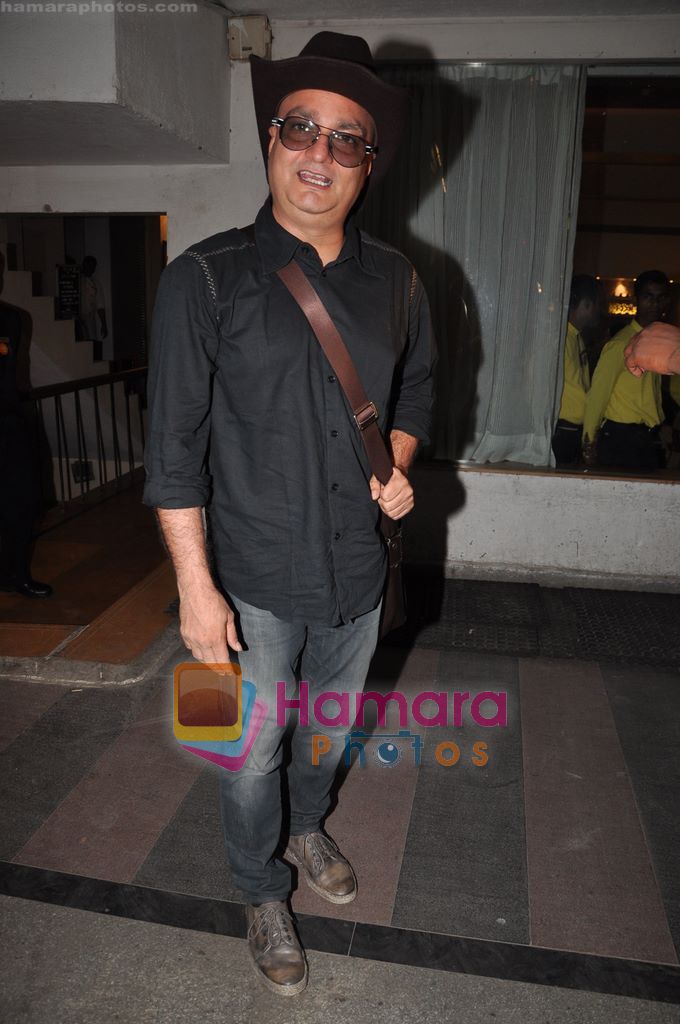 Vinay Pathak at Bheja Fry 2 music launch in tryst, mumbai on 7th June 2011 