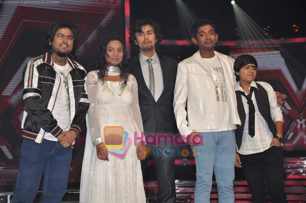 Sonu Sood at X FaCTOR 12 finalists introduction in Filmcity on th June 2011 