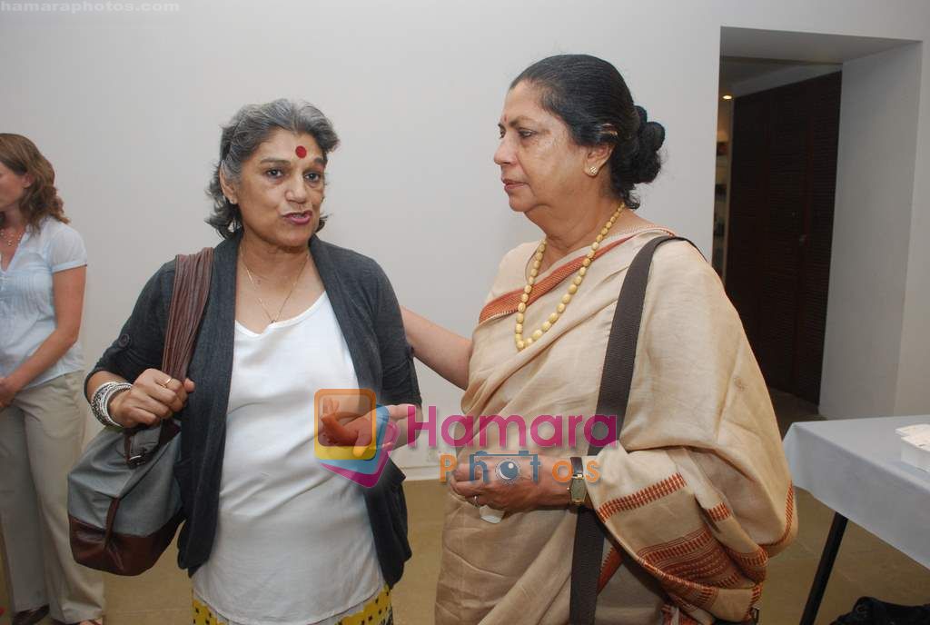 Dolly thakore at ICIA connecting concepts exhibition in Kalaghoda on 8th June 2011 