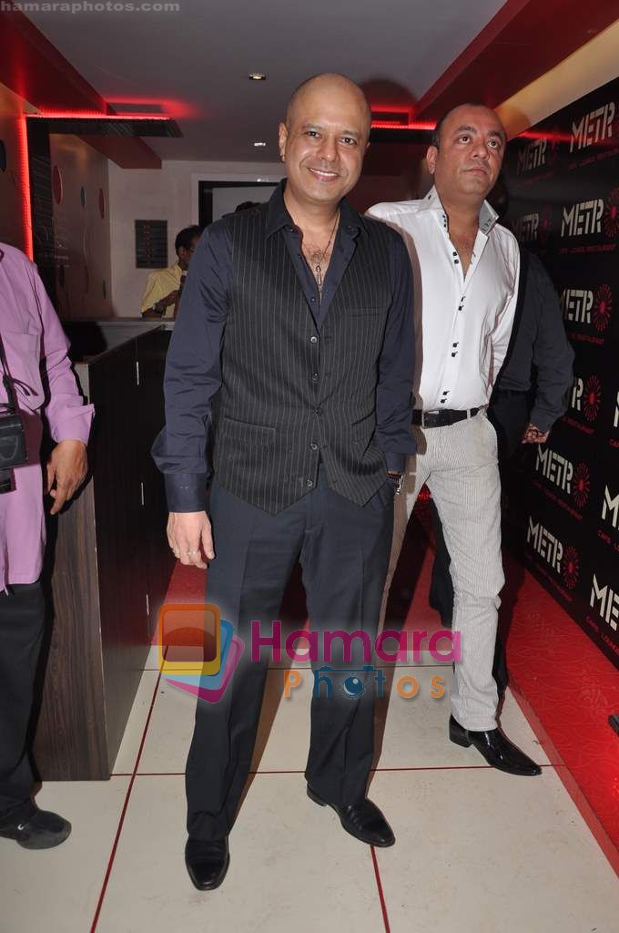 Naved Jaffery at Metro Lounge launch hosted by designer Rehan Shah in Caf� Lounge Restaurant, Mumbai on 10th June 2011 