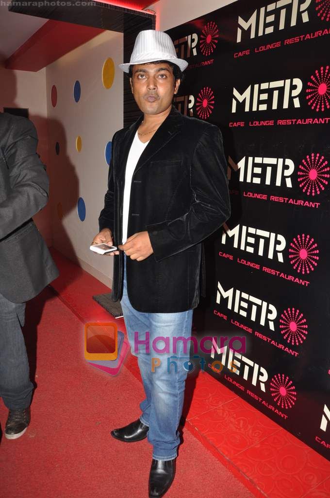 Navin Prabhakar at Metro Lounge launch hosted by designer Rehan Shah in Caf� Lounge Restaurant, Mumbai on 10th June 2011 