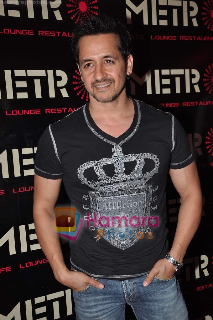 Rakesh Paul at Metro Lounge launch hosted by designer Rehan Shah in Caf� Lounge Restaurant, Mumbai on 10th June 2011 