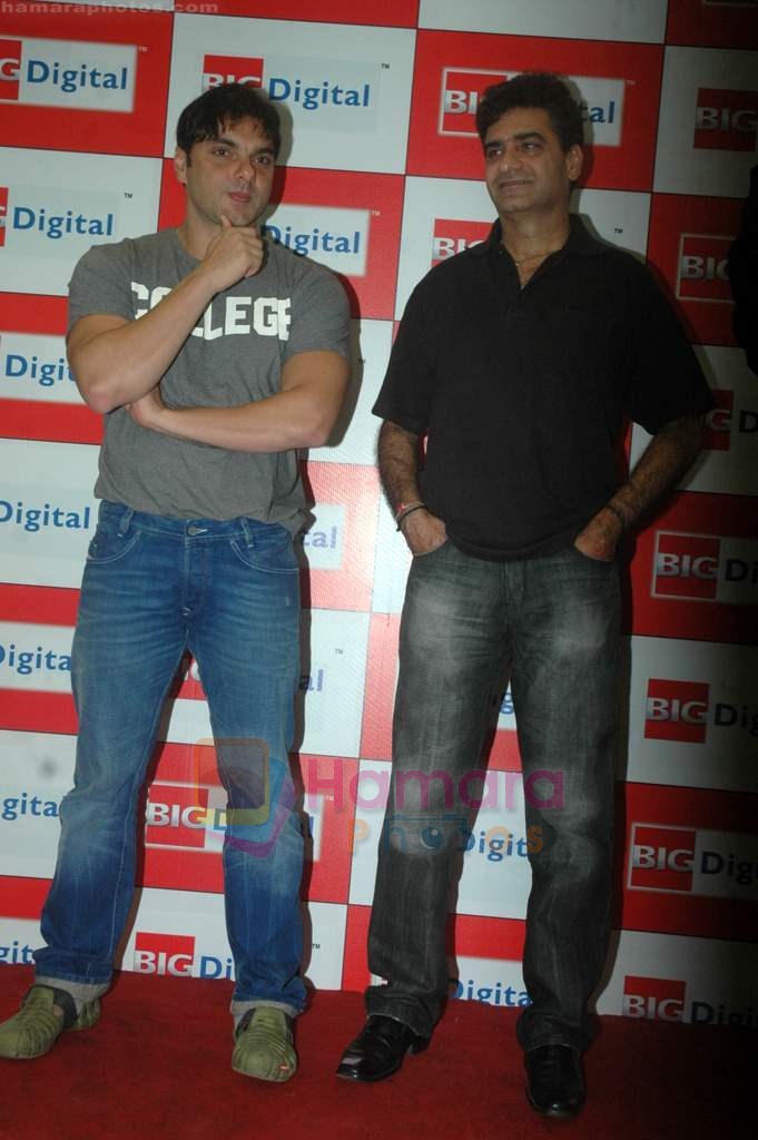 Sohail Khan, Indra Kumar at Chillar Party promotional event in Infinity Mall on 1st July 2011 