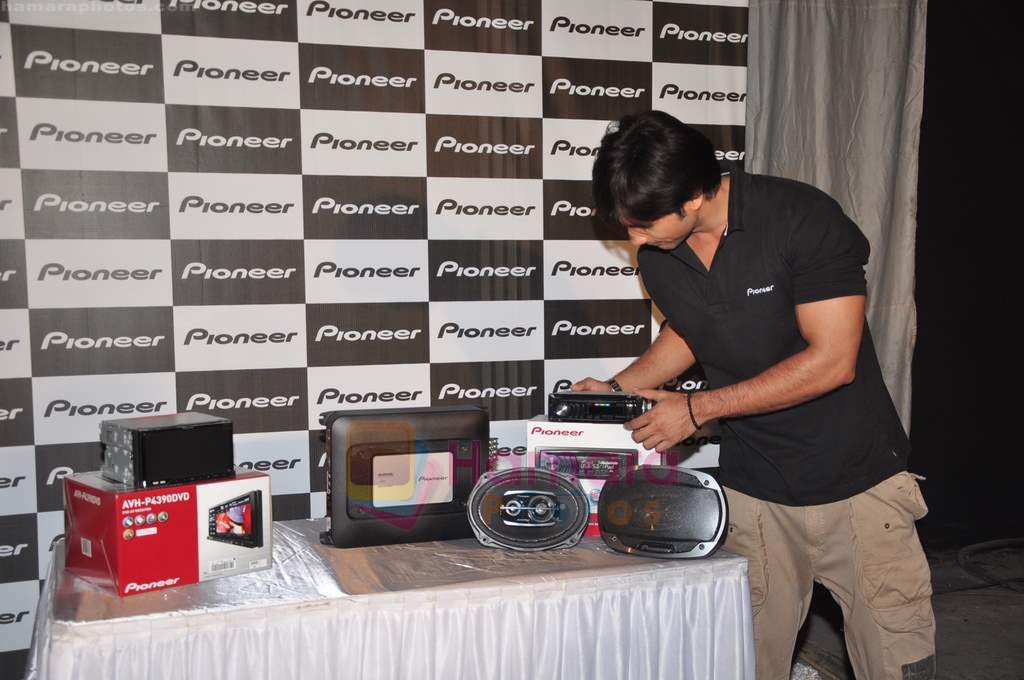 Shahid Kapoor at Pioneer car audio press meet in Mehboob on 8th July 2011