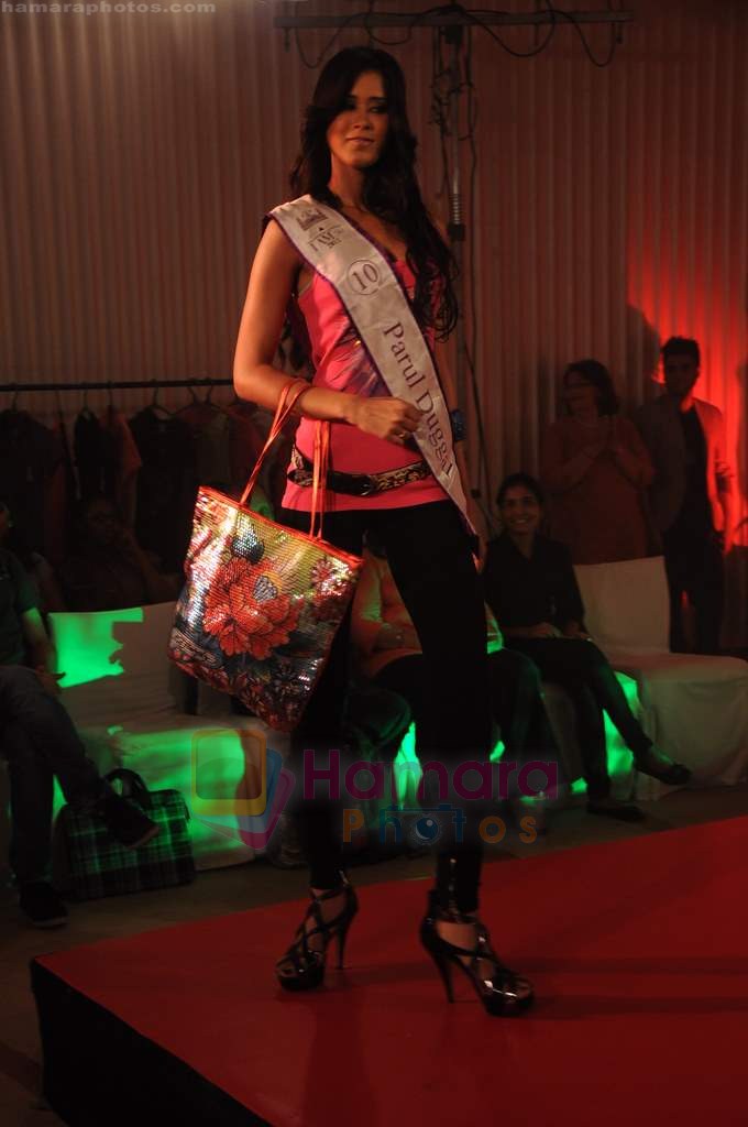 at I AM She preliminary rounds in Trident, Mumbai on 10th July 2011