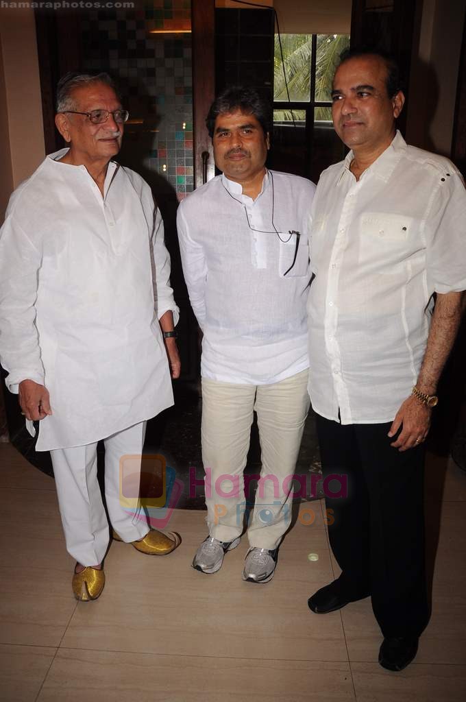 Gulzar, Vishal Bharadwaj, Suresh Wadkar launch Barse Barse album in Santacruz on 16th July 2011