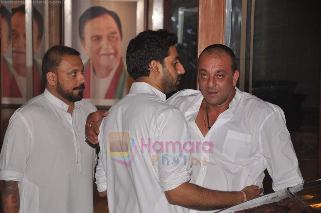 Abhishek Bachchan, Sanjay Dutt, Bunty Walia at Sanjay Dutt's private get together at his home on 18th July 2011