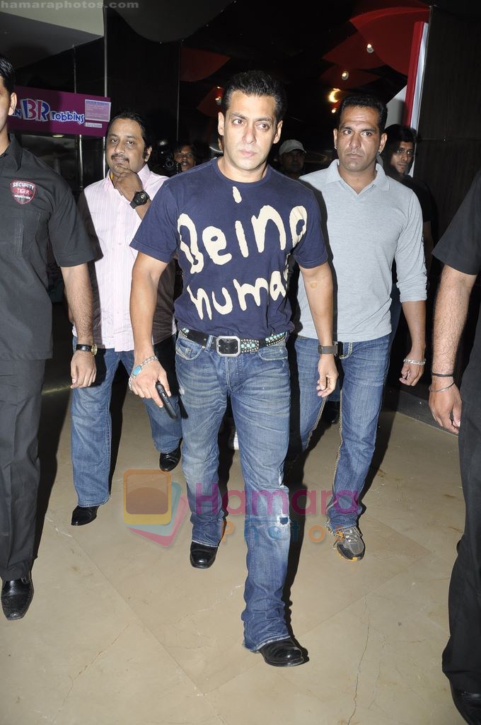 Salman Khan at Bodyguard firstlook in PVR, Juhu, Mumbai on 21st July 2011