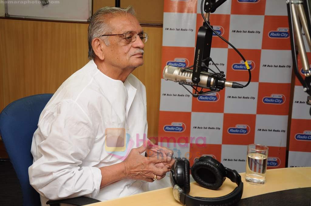 Gulzar at the Audio release of Chala Mussaddi - Office Office in Radiocity Office on 25th July 2011