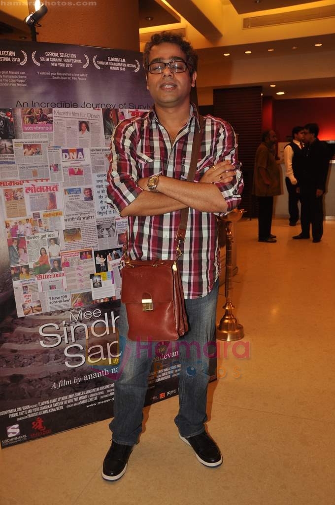 Shashant Shah at Anant Mahadevan's Mee Sindhutai Sapkal success bash in Worli, Mumbai on 29th July 2011