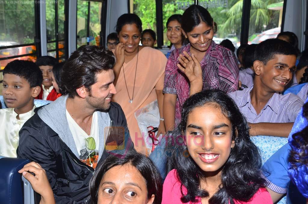 Hrithik Roshan donates bus to Dilkush school in Juhu, Mumbai on 1st Aug 2011