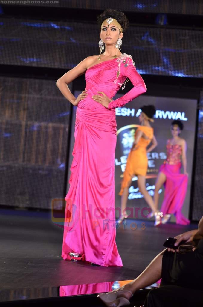 Model walks the ramp for Raakesh Aggarwal in Blenders Pride Tour day 1 in Taj Land's End on 5th Aug 2011