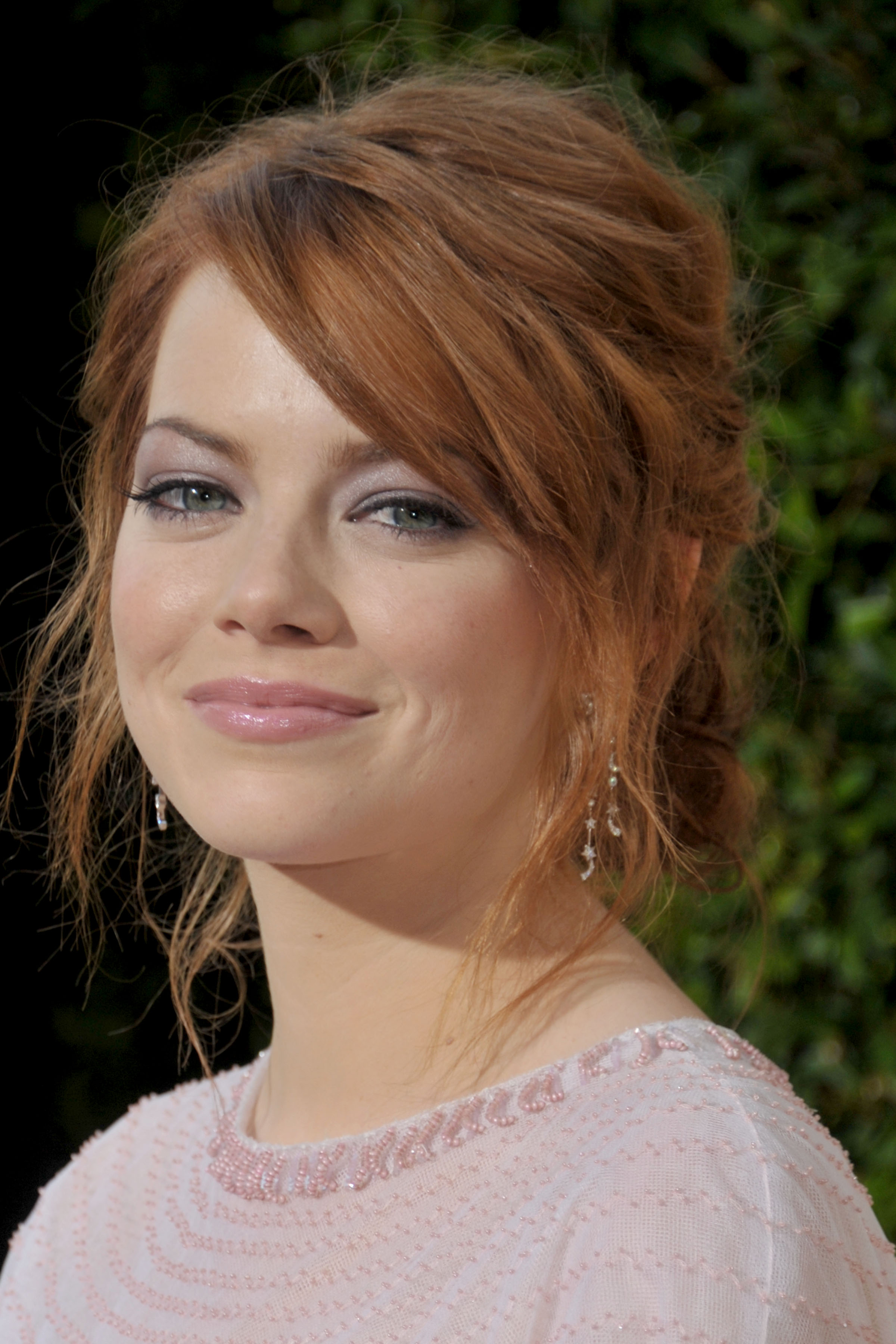 Emma Stone attends the LA Premiere of THE HELP in Samuel Goldwyn Theater, Beverly Hills on 9th August 2011