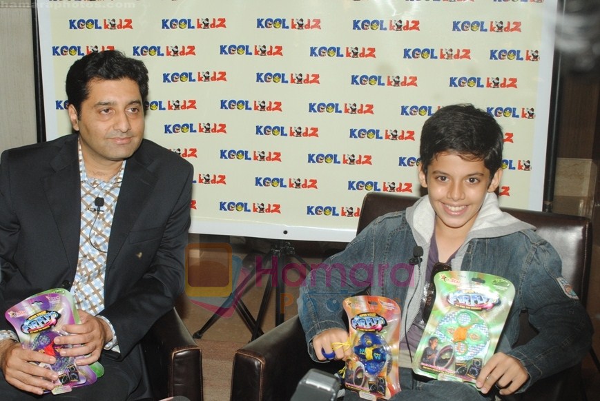 Darsheel Safary and Manish Newar CMD of Kool Kidz at the launch of  FyrFlyz by Kool Kidz