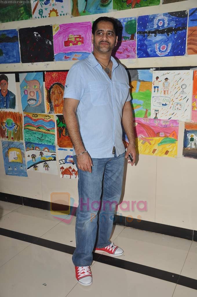 at Art event for kids by Priyasri Patodia in Worli, Mumbai on 10th Aug 2011