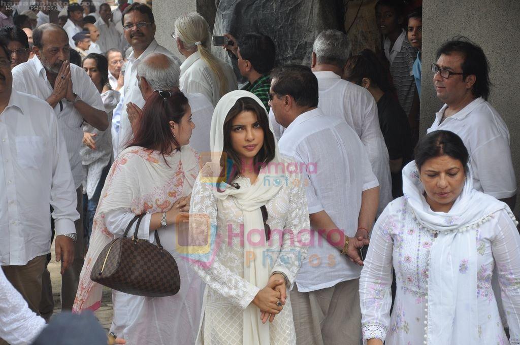 Priyanka Chopra at Bollywood pays tribute to Shammi Kapoor on 14th Aug 2011