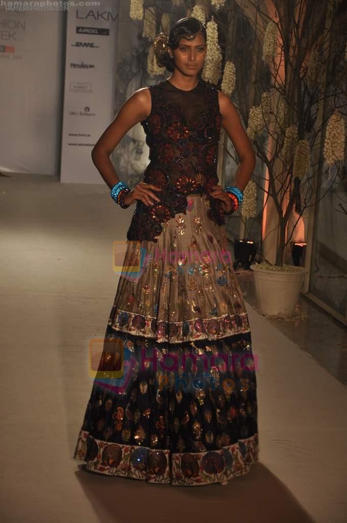 Model walk the ramp for Rohit Bal show for Lakme in Tote on 16th Aug 2011