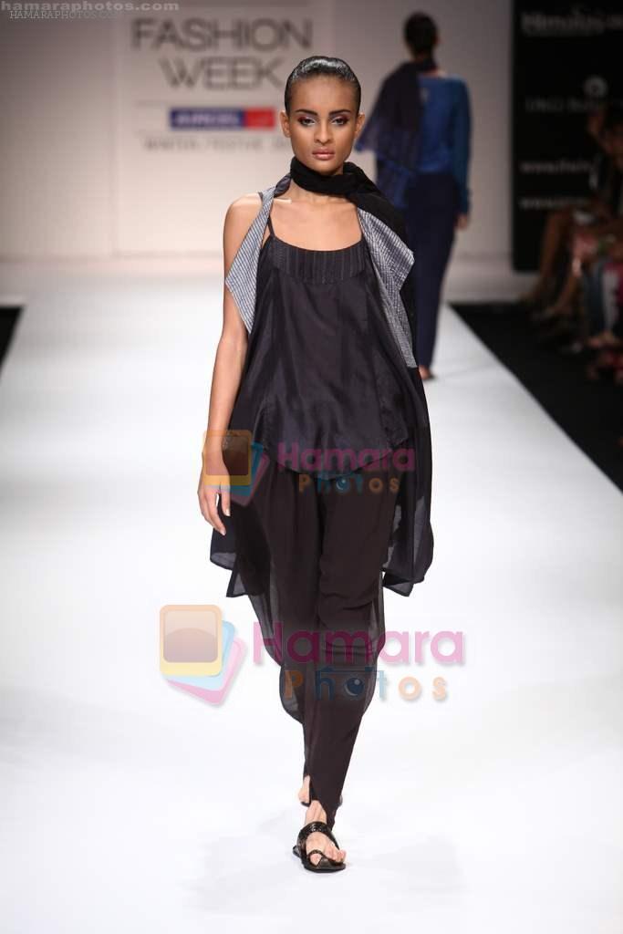 Model walks the ramp for Zuilee Show at Lakme Fashion Week 2011 Day 2 in Grand Hyatt, Mumbai on 18th Aug 2011