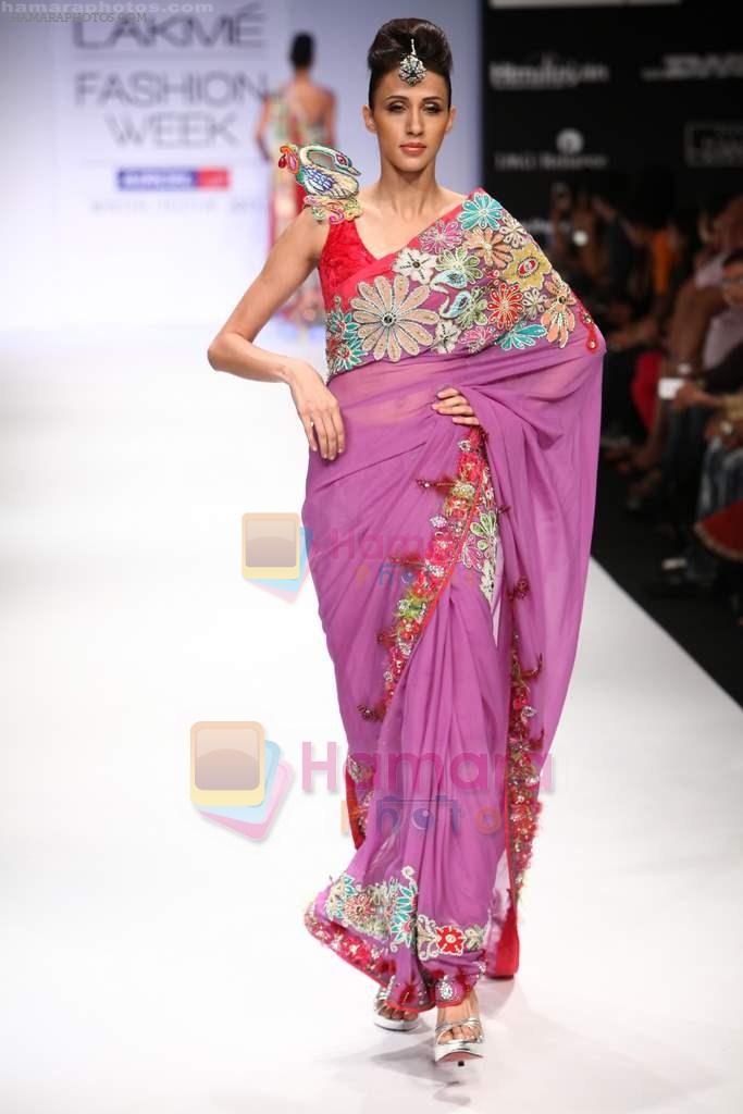 Model walks the ramp for Parvesh Jai Show at Lakme Fashion Week 2011 Day 2 in Grand Hyatt, Mumbai on 18th Aug 2011