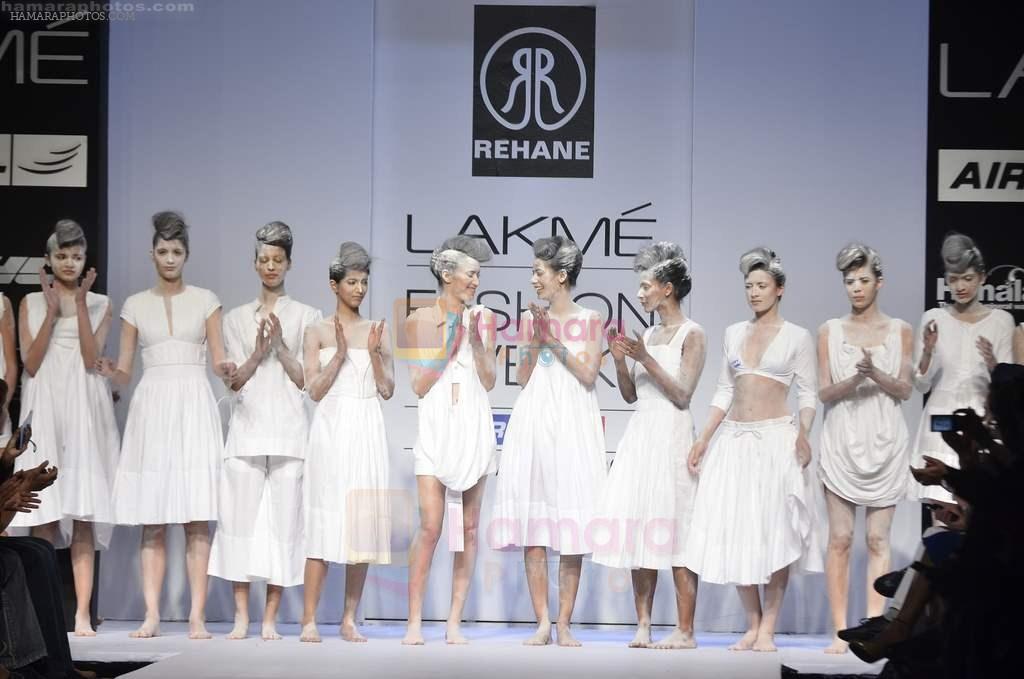 Model walks the ramp for Rehane Show at Lakme Fashion Week 2011 Day 4 in Grand Hyatt, Mumbai on 20th Aug 2011