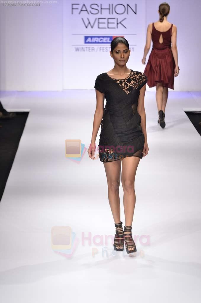 Model walks the ramp for Atithi Gupta Show at Lakme Fashion Week 2011 Day 5 in Grand Hyatt, Mumbai on 21st Aug 2011